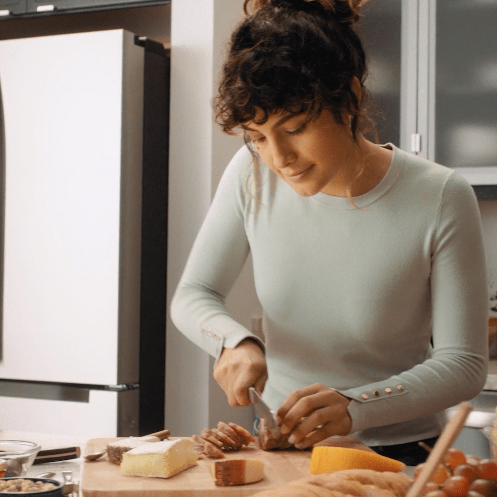OTT video advertising for Midea